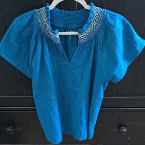 Loft blouse with short sleeves with embroidered detailing around the neck Size S